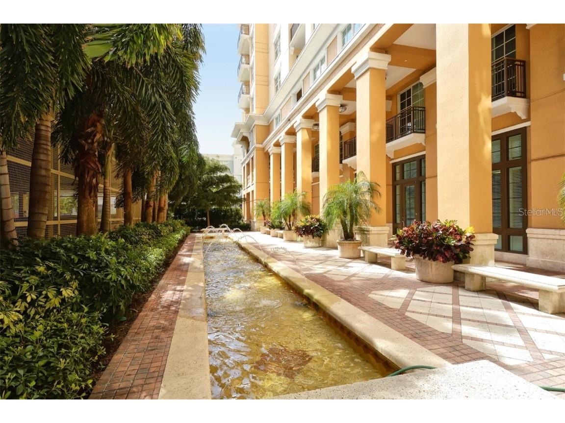 750 N Tamiami Trail #916 Sarasota FL 34236 A4583276 image4