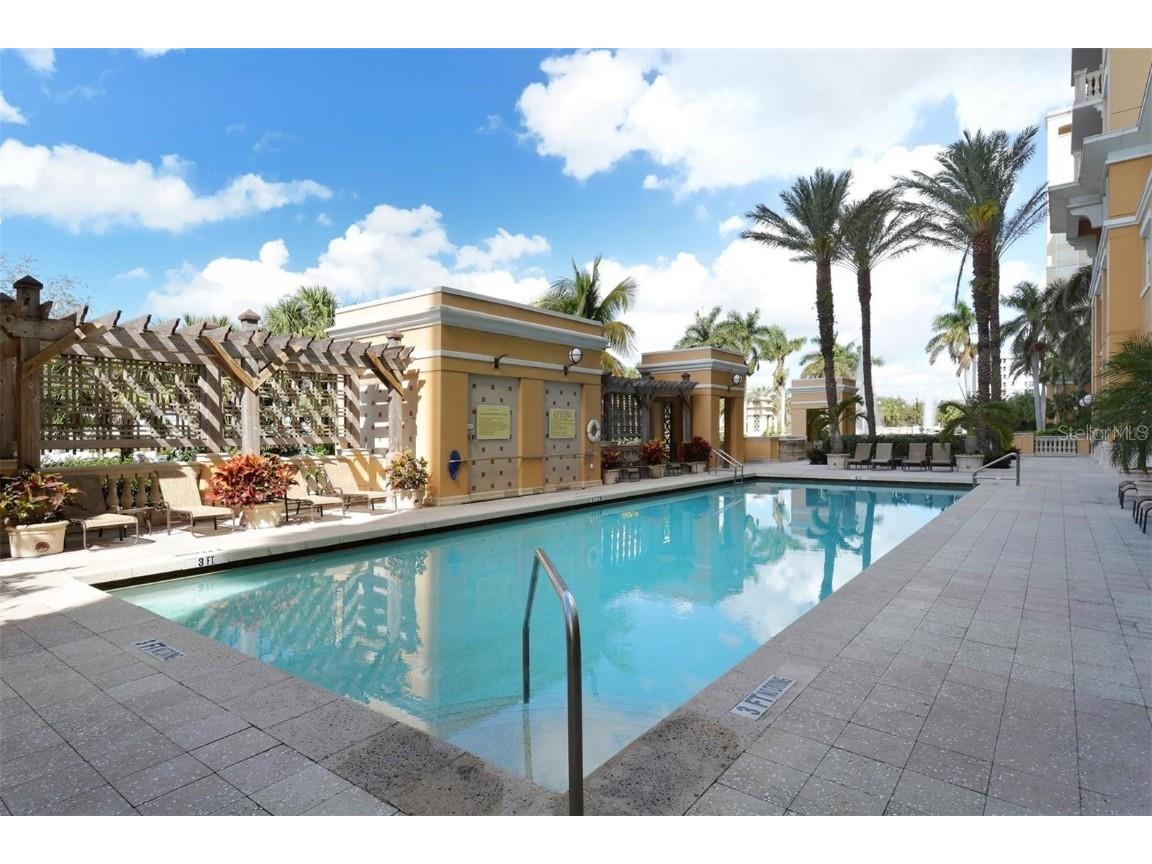 750 N Tamiami Trail #916 Sarasota FL 34236 A4583276 image41