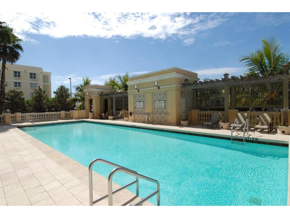 750 N Tamiami Trail #916 Sarasota FL 34236 A4583276 image42