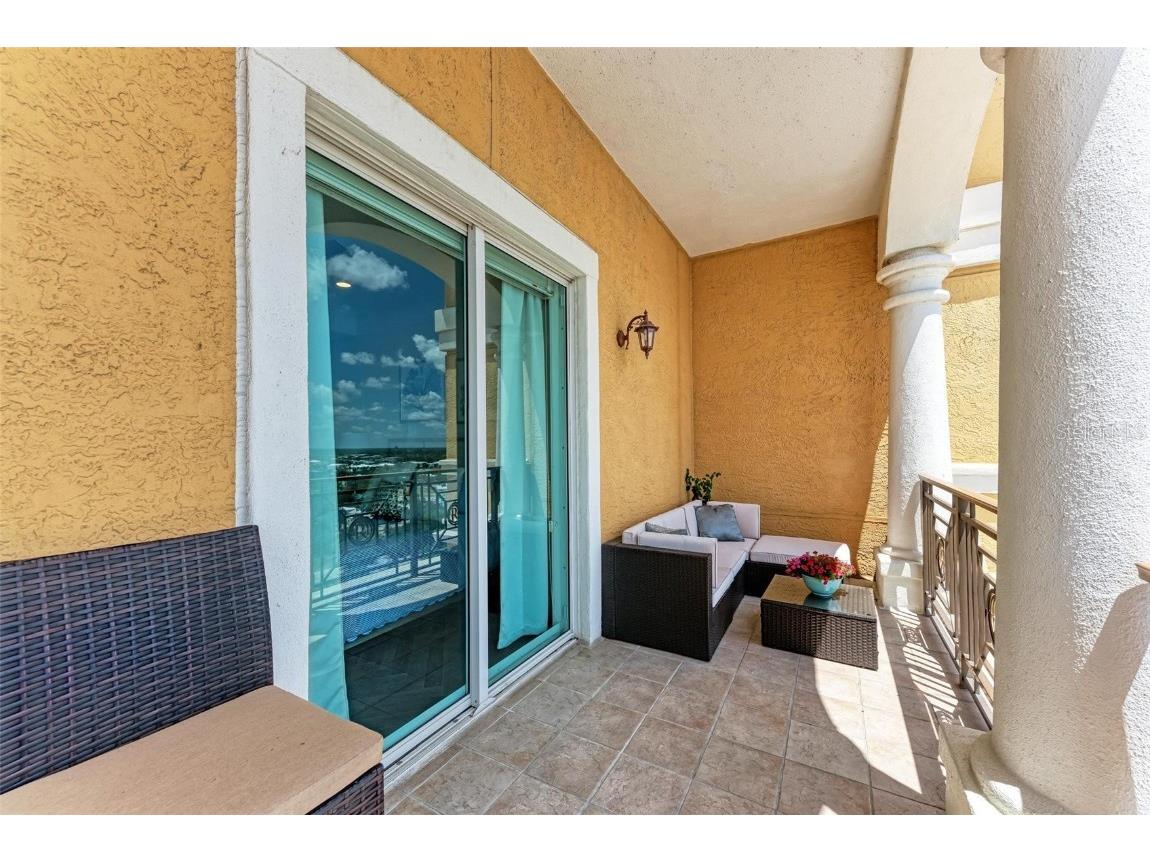 750 N Tamiami Trail #PH-2 Sarasota FL 34236 A4661561 image32