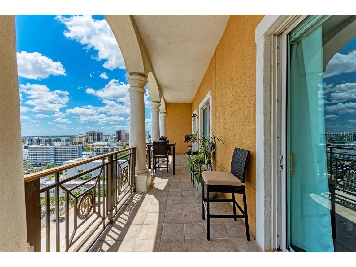 750 N Tamiami Trail #PH-2 Sarasota FL 34236 A4661561 image34