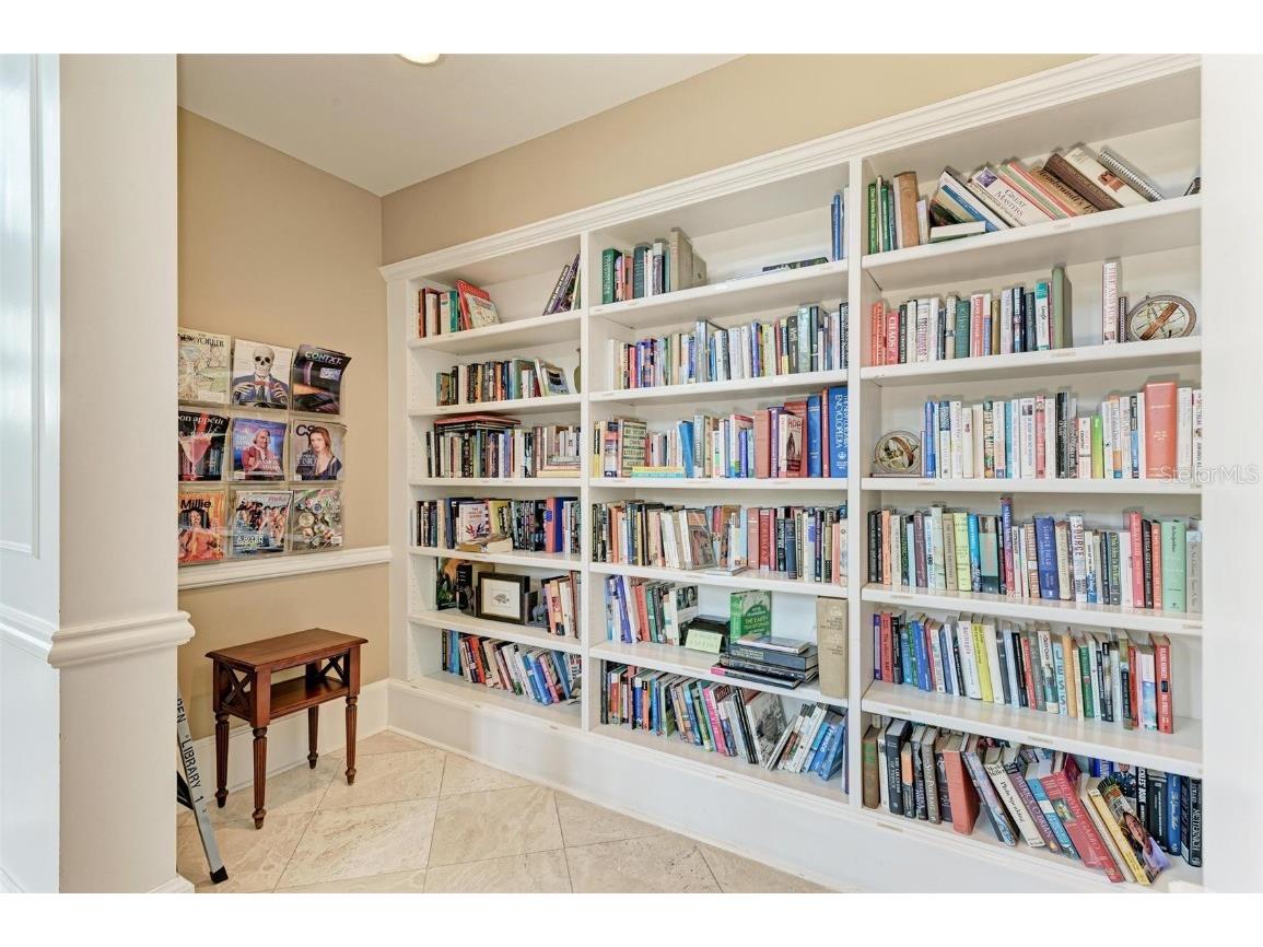 750 N Tamiami Trail #PH-2 Sarasota FL 34236 A4661561 image41