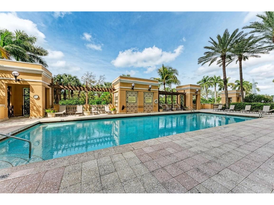 750 N Tamiami Trail #PH-2 Sarasota FL 34236 A4661561 image43