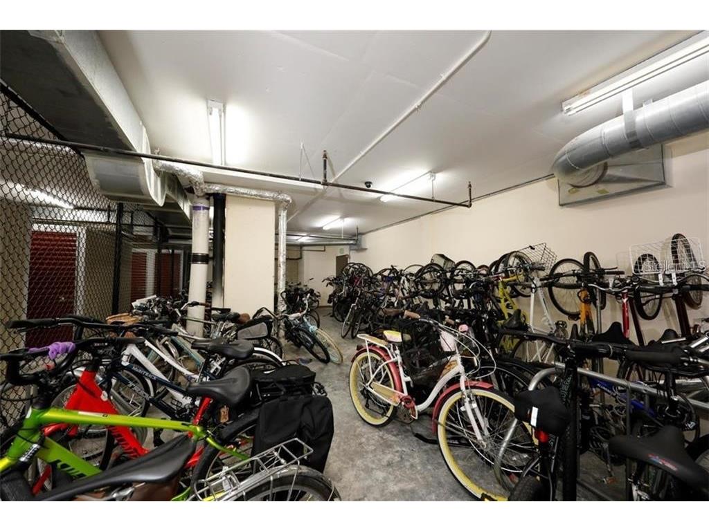 750 N Tamiami Trail #PH-2 Sarasota FL 34236 A4661561 image55