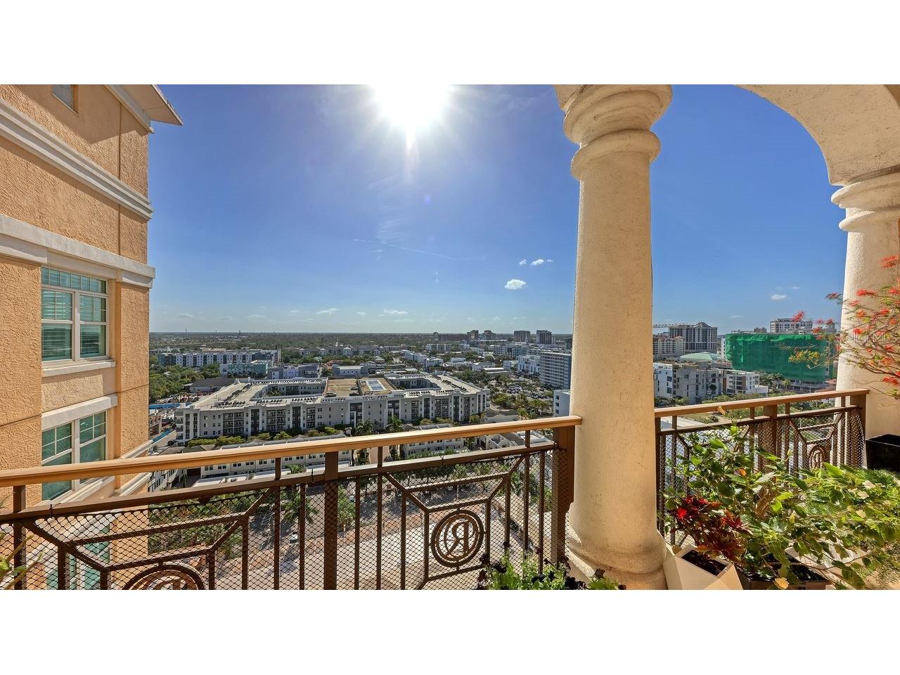 750 N Tamiami Trail #PH08 Sarasota FL 34236 A4689747 image21
