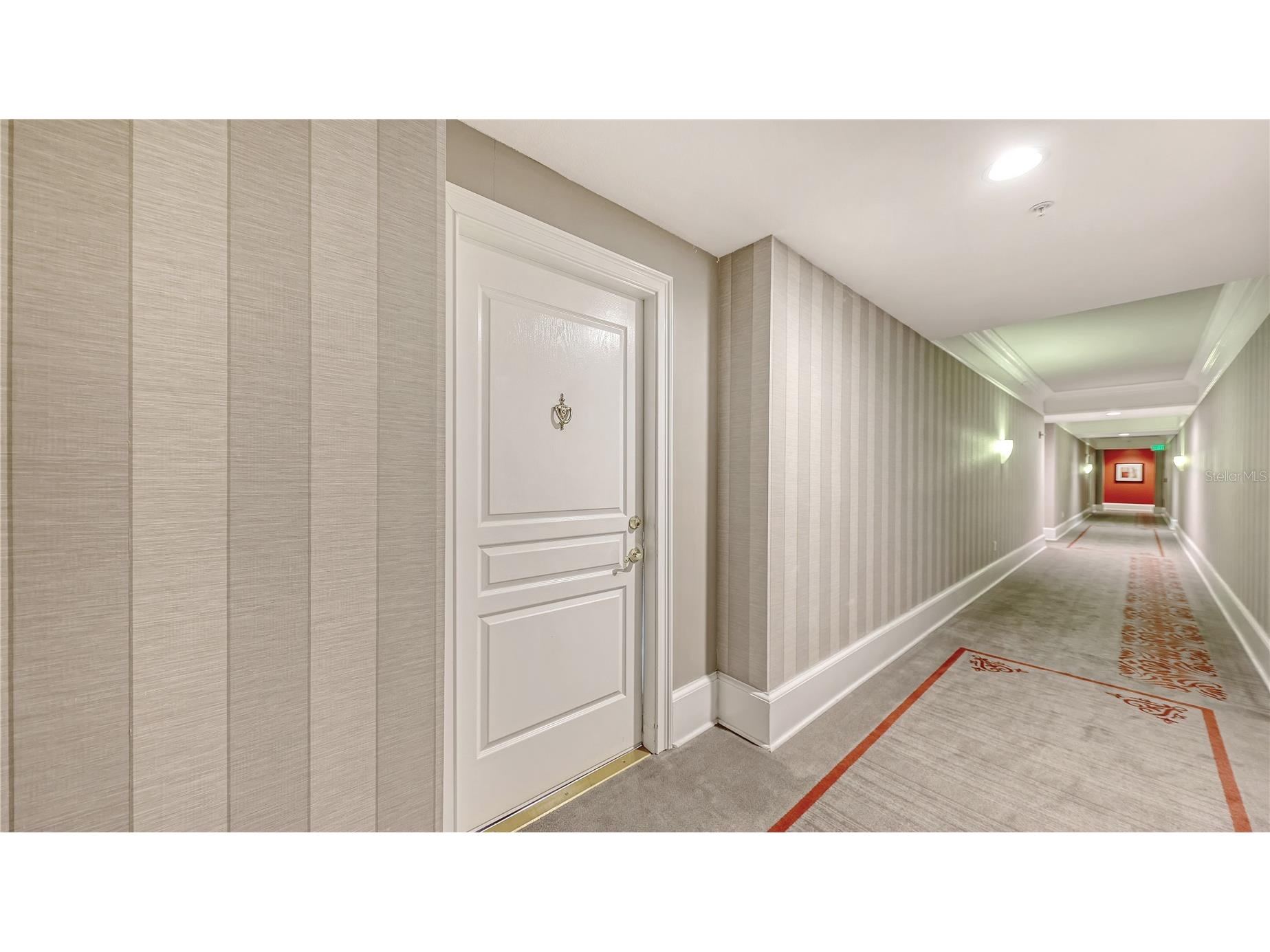 750 N Tamiami Trail #PH08 Sarasota FL 34236 A4689747 image4