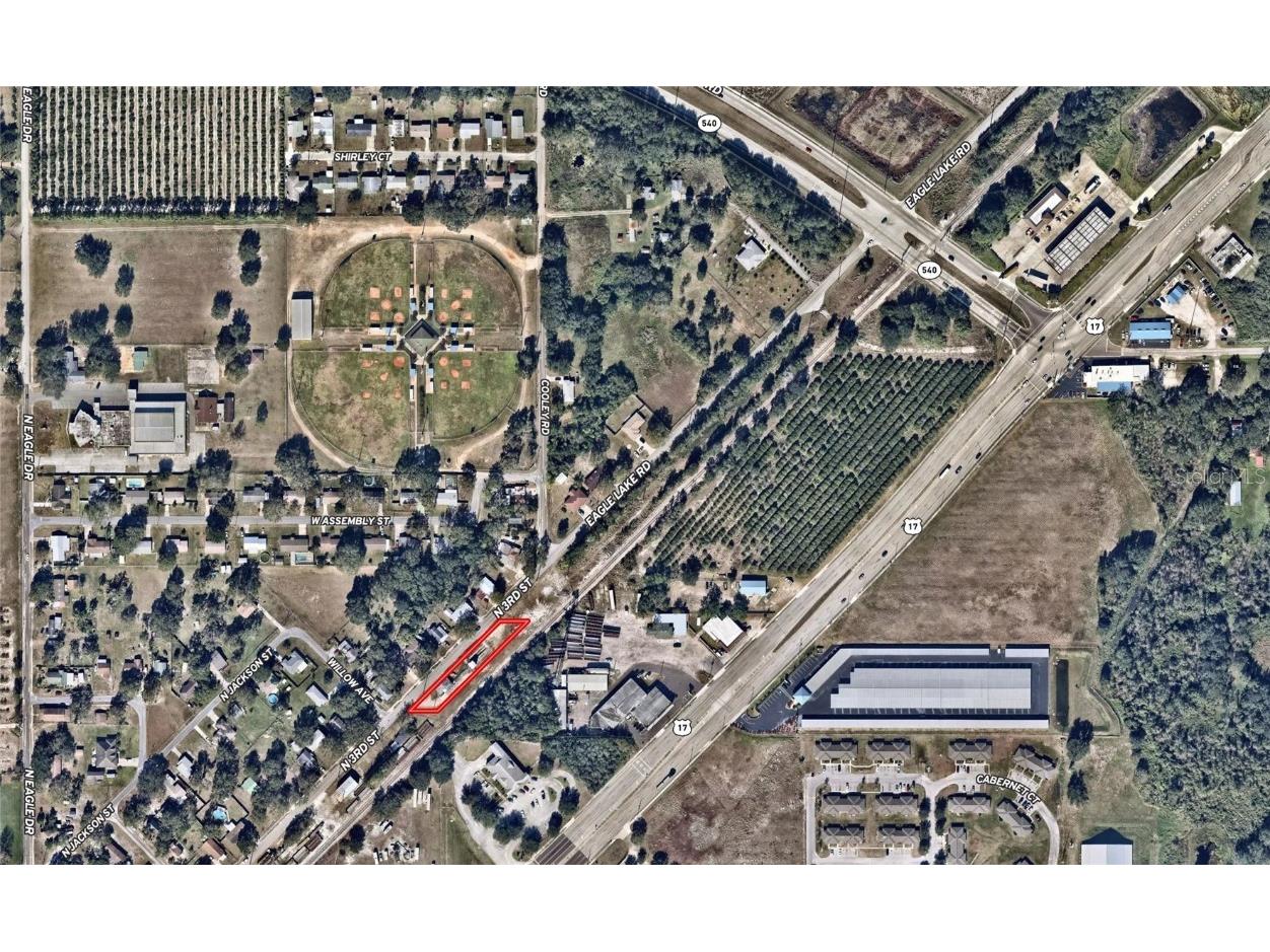750 NW 3rd Street Eagle Lake FL 33839 P4929354 image1
