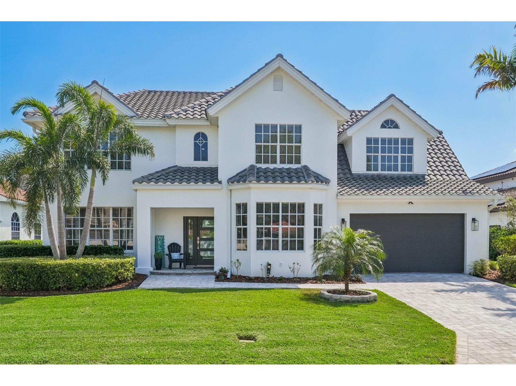 750 Sand Pine Drive NE Saint Petersburg FL 33703 - TAMPA BAY TB8489991 image1