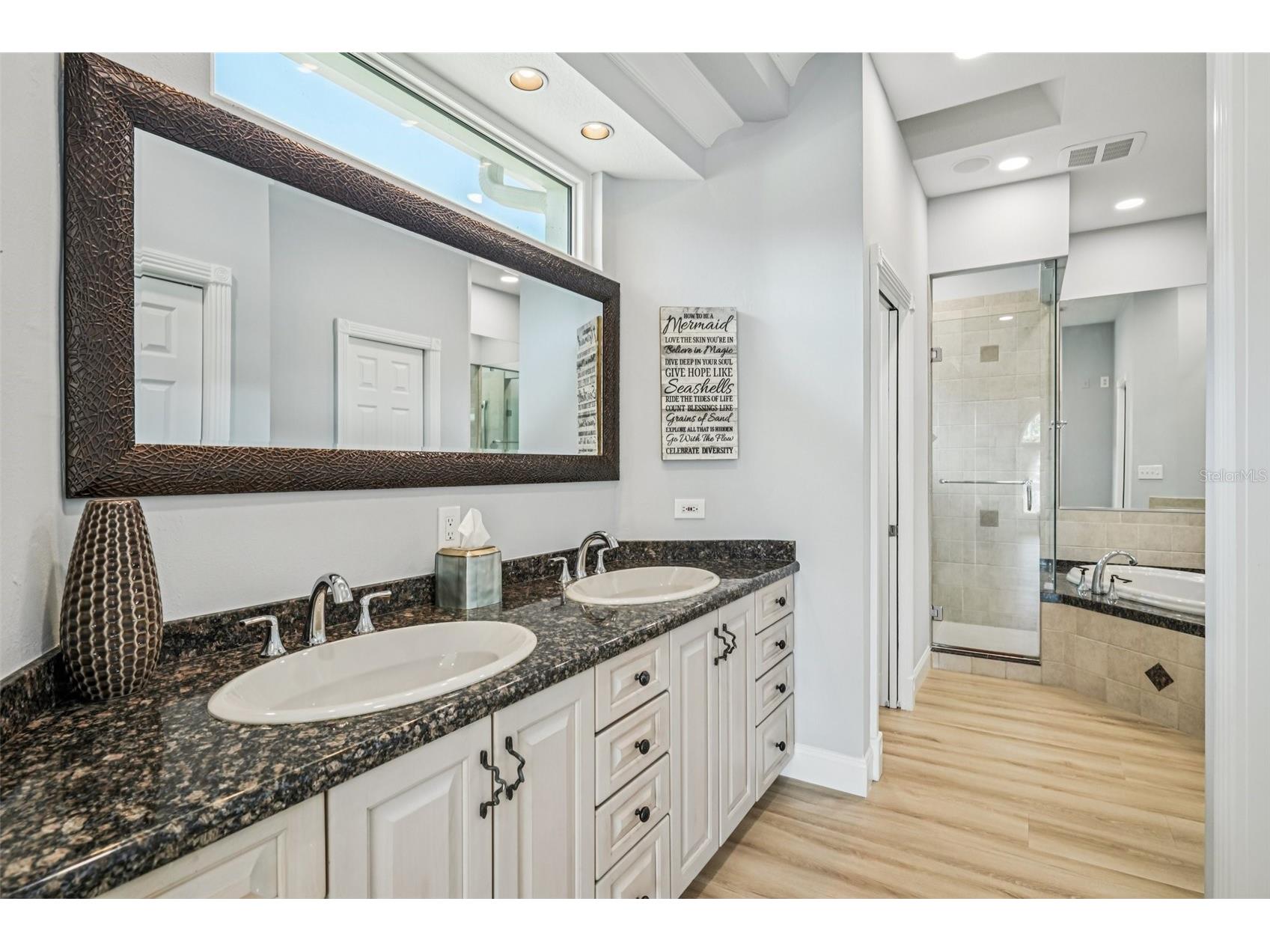 750 Sand Pine Drive NE Saint Petersburg FL 33703 - TAMPA BAY TB8489991 image24