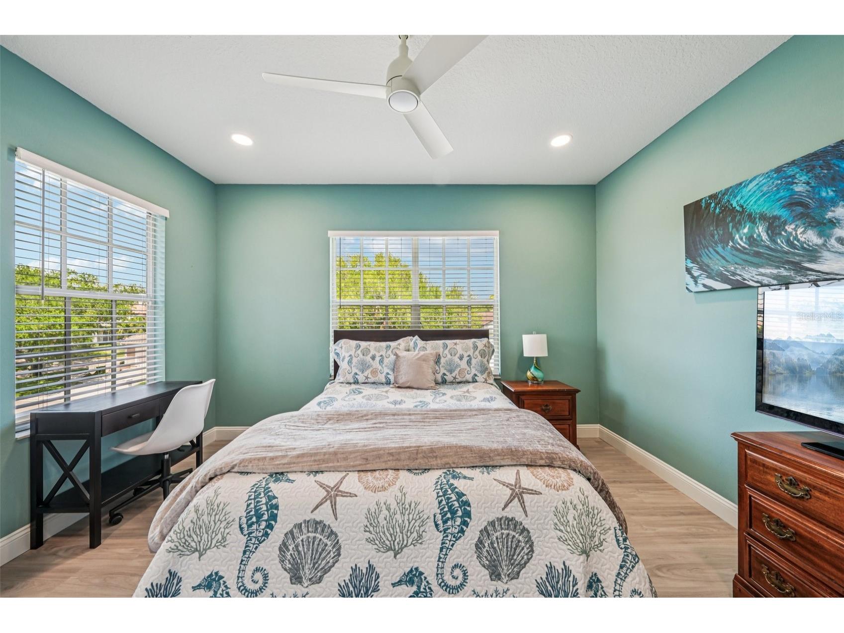 750 Sand Pine Drive NE Saint Petersburg FL 33703 - TAMPA BAY TB8489991 image26