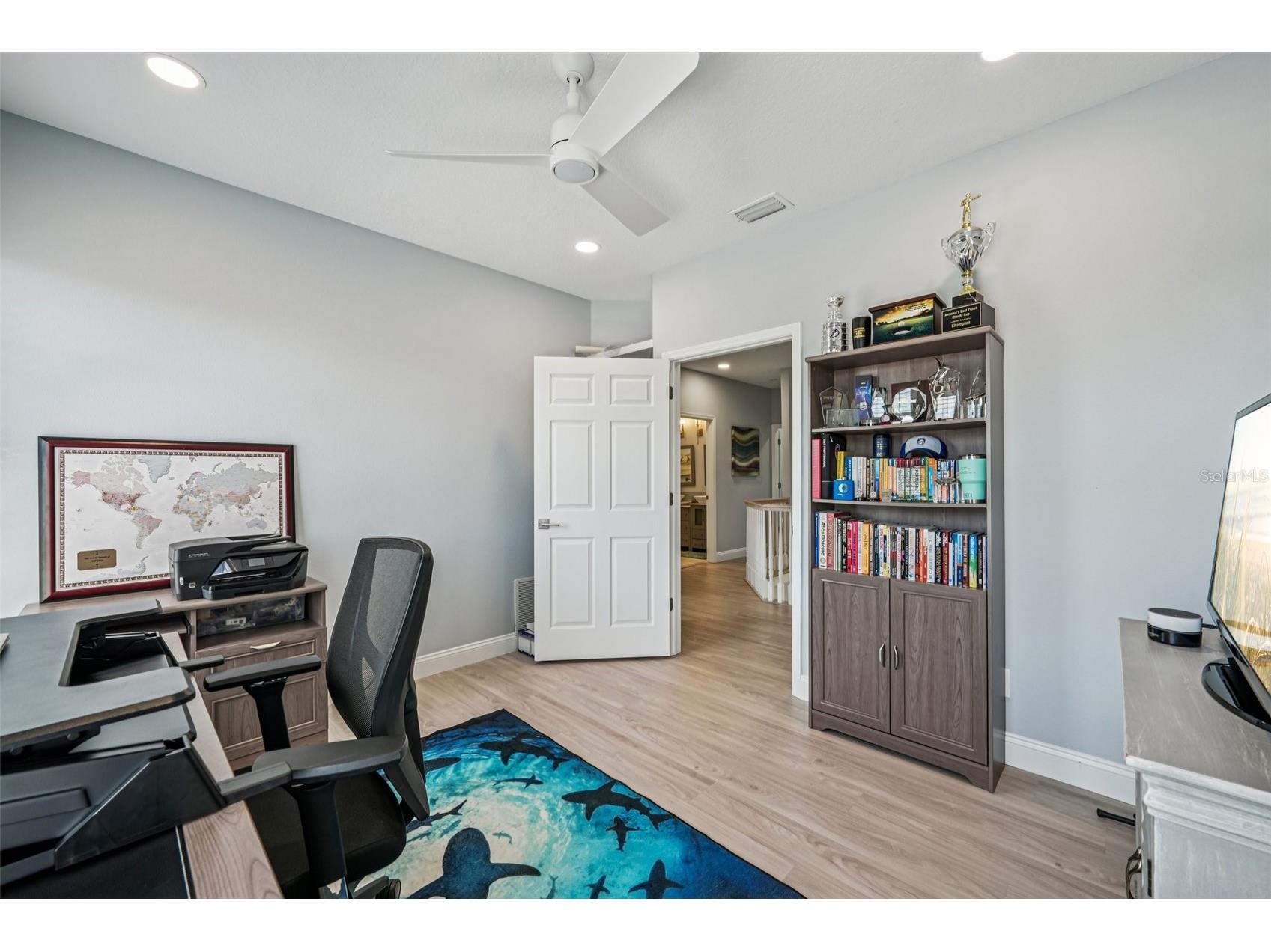 750 Sand Pine Drive NE Saint Petersburg FL 33703 - TAMPA BAY TB8489991 image36