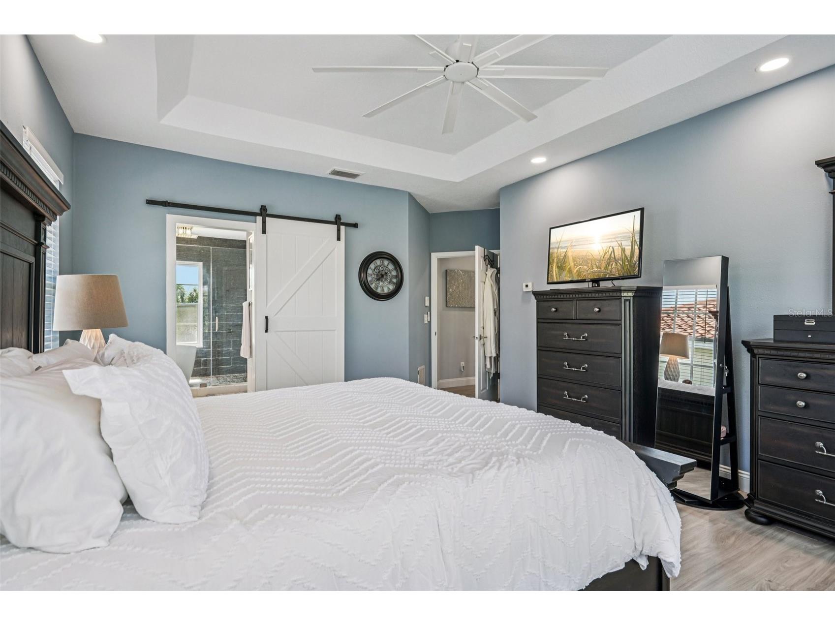 750 Sand Pine Drive NE Saint Petersburg FL 33703 - TAMPA BAY TB8489991 image38
