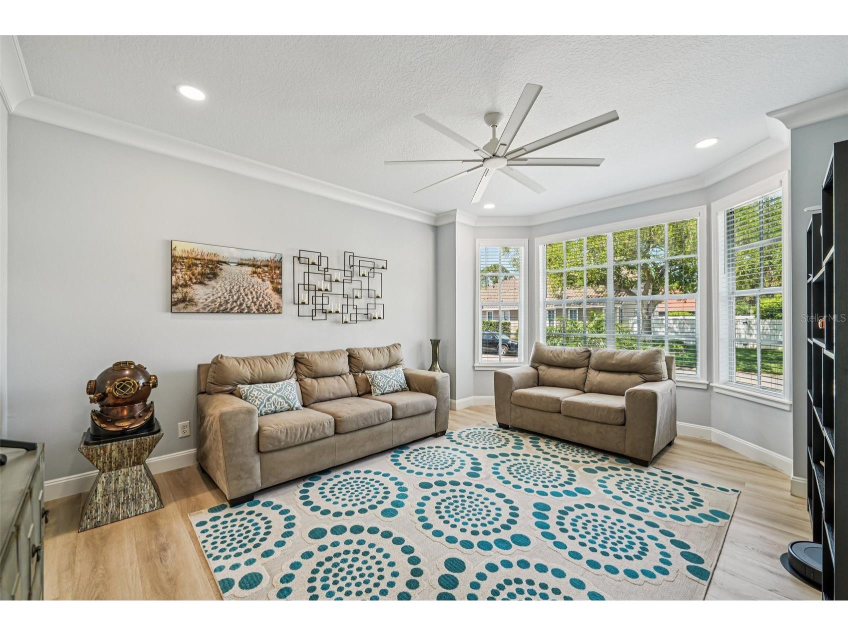 750 Sand Pine Drive NE Saint Petersburg FL 33703 - TAMPA BAY TB8489991 image6