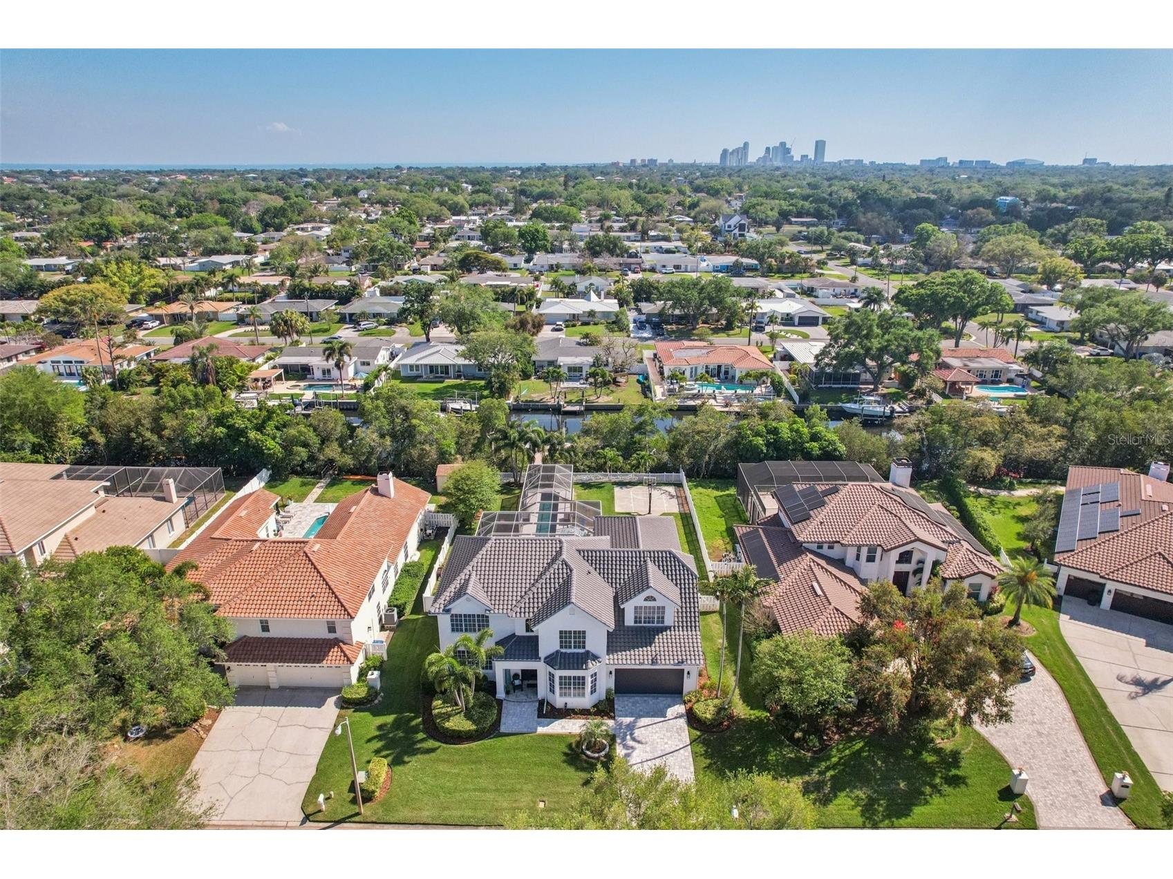 750 Sand Pine Drive NE Saint Petersburg FL 33703 - TAMPA BAY TB8489991 image60