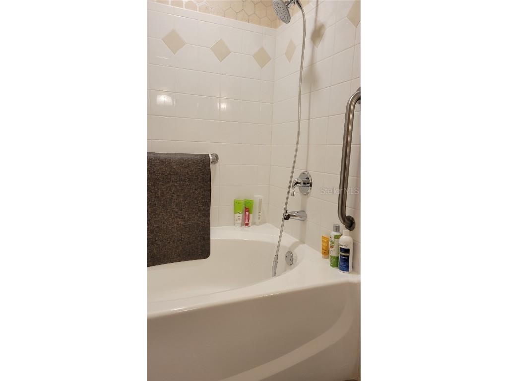 750 Tamiami Trail #1611 Sarasota FL 34236 - SARASOTA BAY A4637555 image26