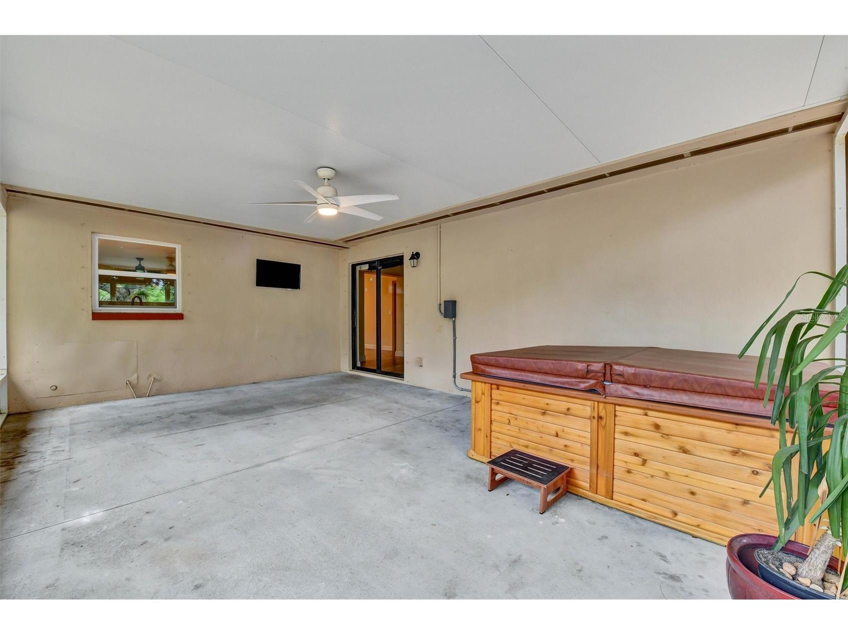 750 Wood Street Dunedin FL 34698 W7885482 image34