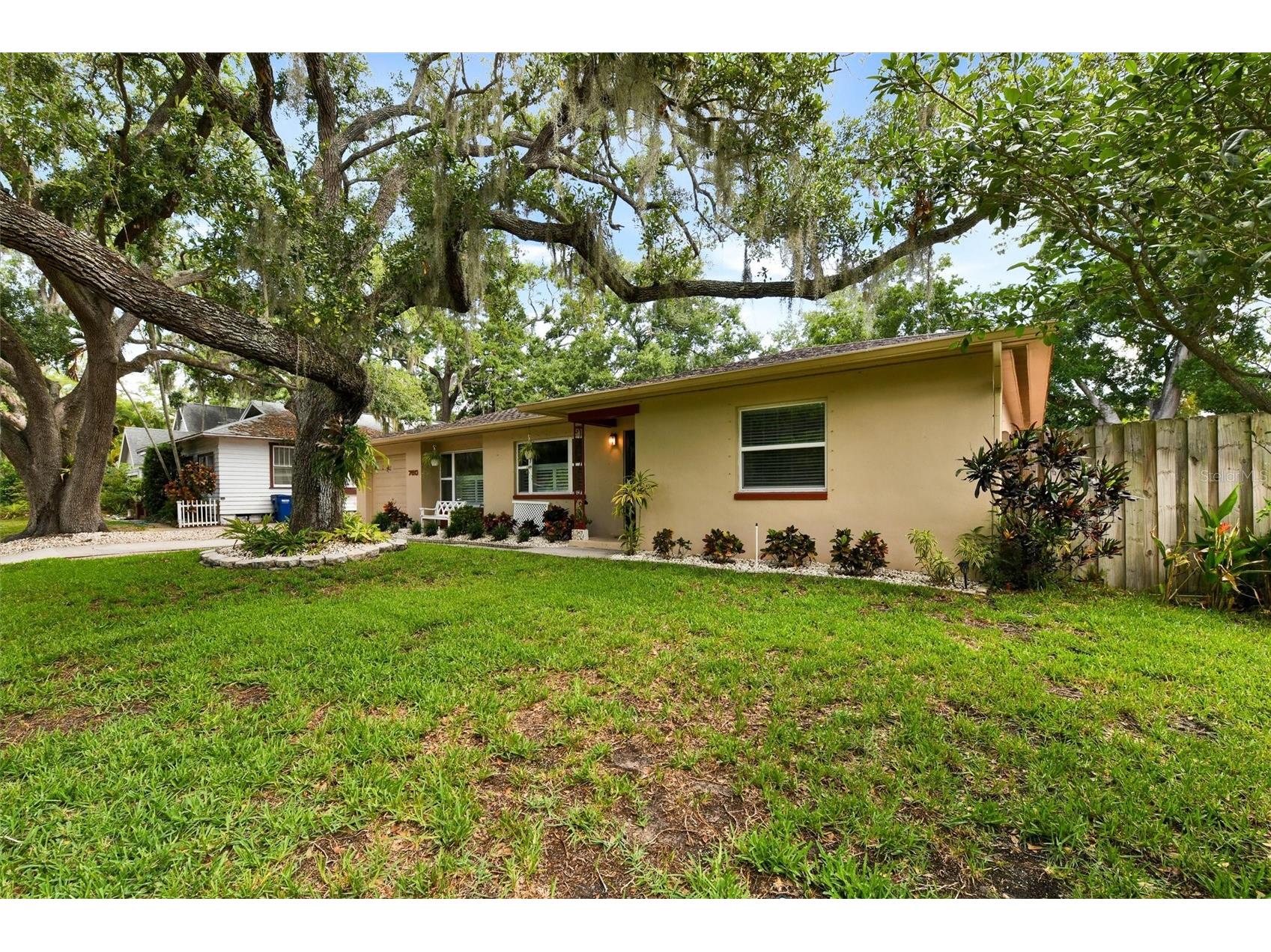 750 Wood Street Dunedin FL 34698 W7885482 image4