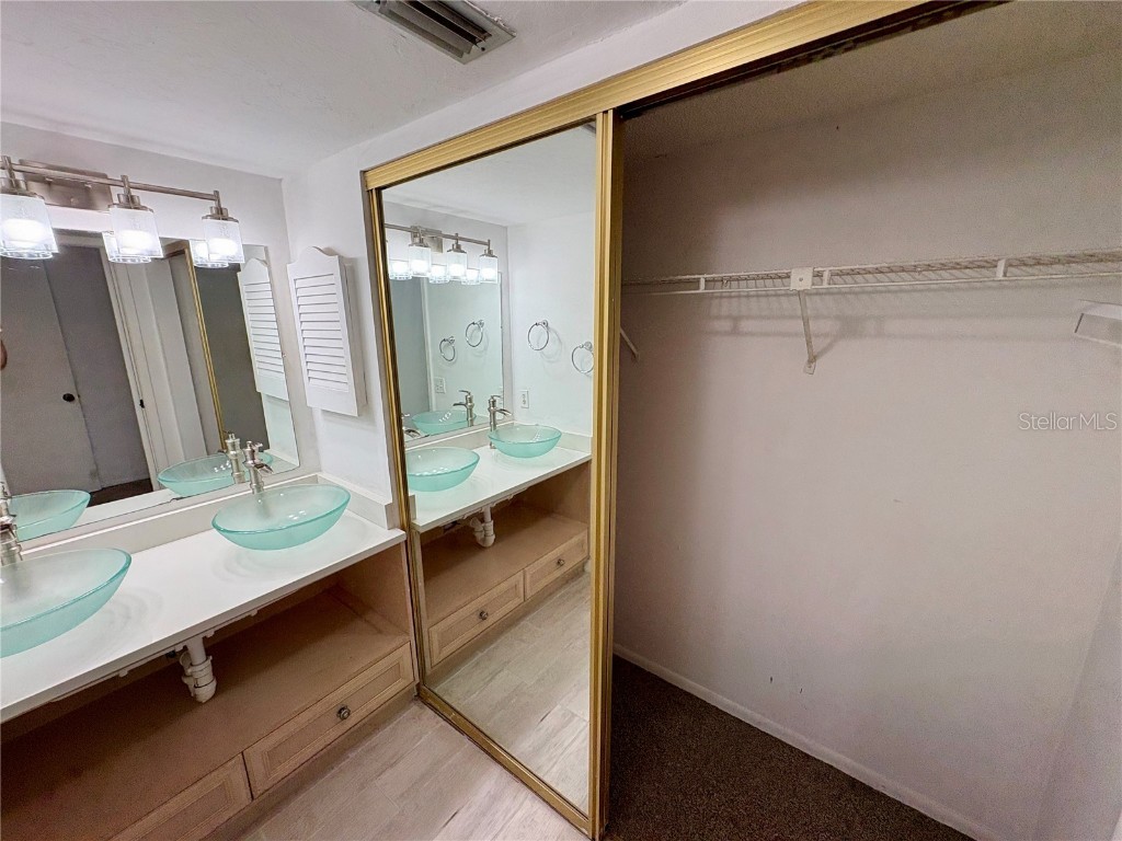 7500 40th Avenue W #107 Bradenton FL 34209 A4657760 image16