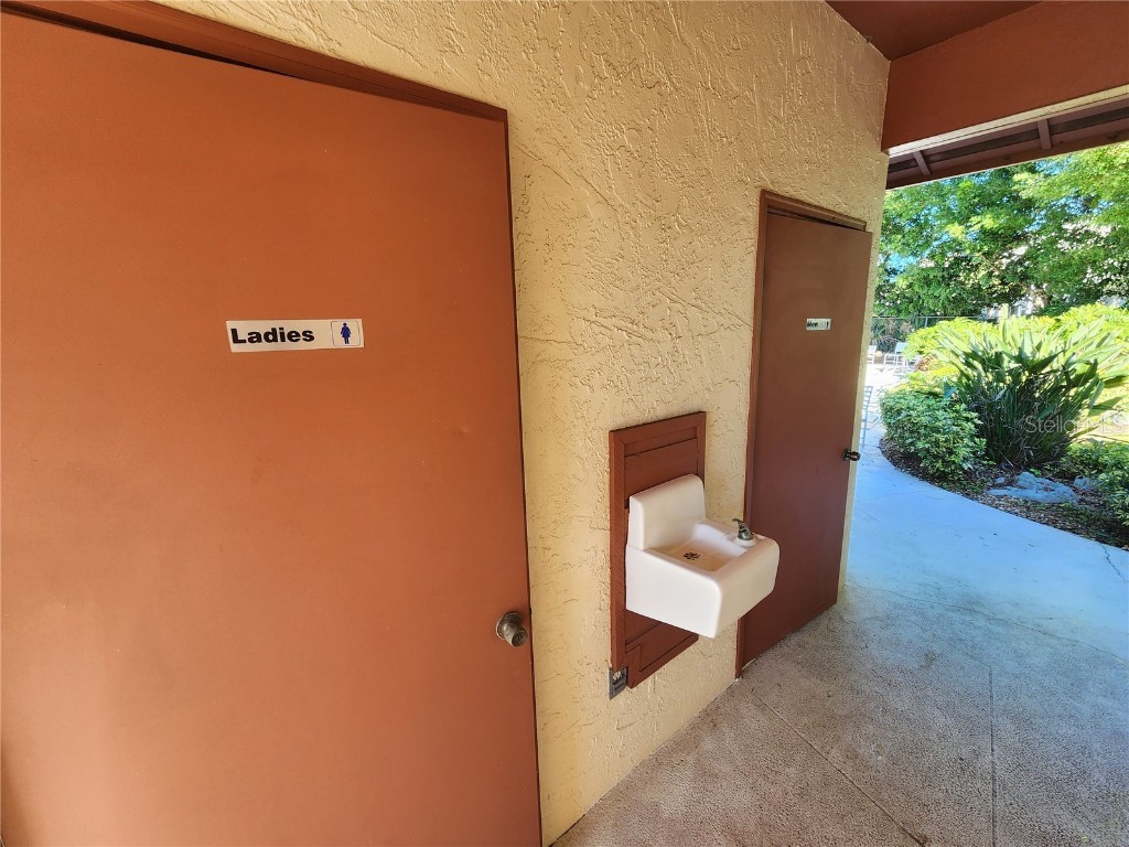 7500 40th Avenue W #107 Bradenton FL 34209 A4657760 image30