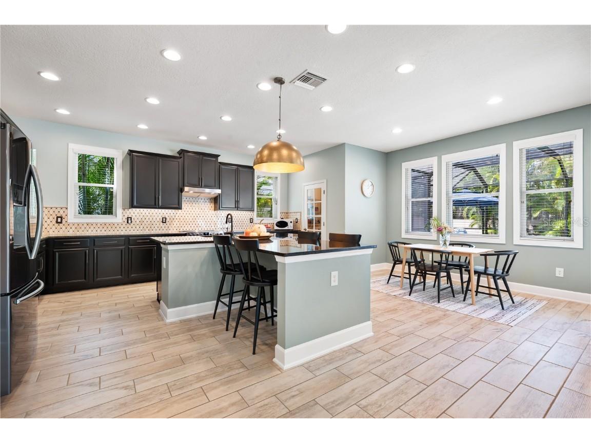 7500 Aguila Drive Sarasota FL 34240 A4667671 image12