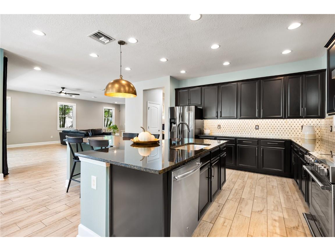 7500 Aguila Drive Sarasota FL 34240 A4667671 image18