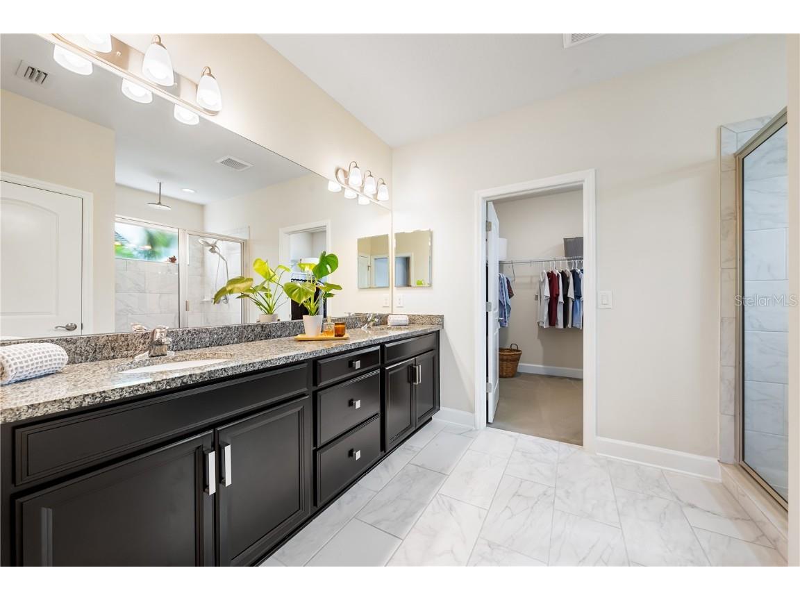 7500 Aguila Drive Sarasota FL 34240 A4667671 image33