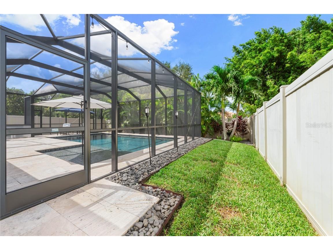 7500 Aguila Drive Sarasota FL 34240 A4667671 image55