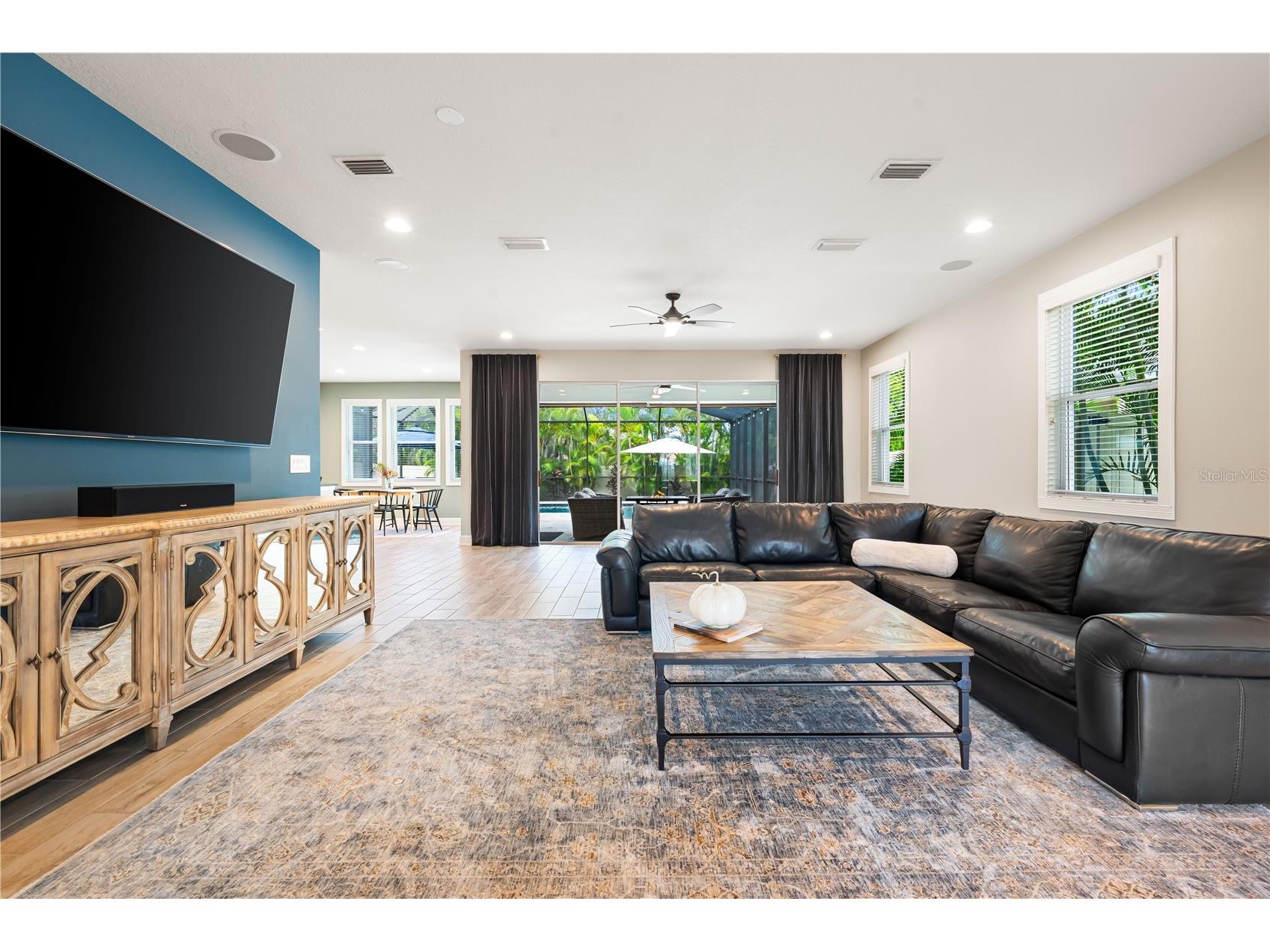 7500 Aguila Drive Sarasota FL 34240 A4681984 image14