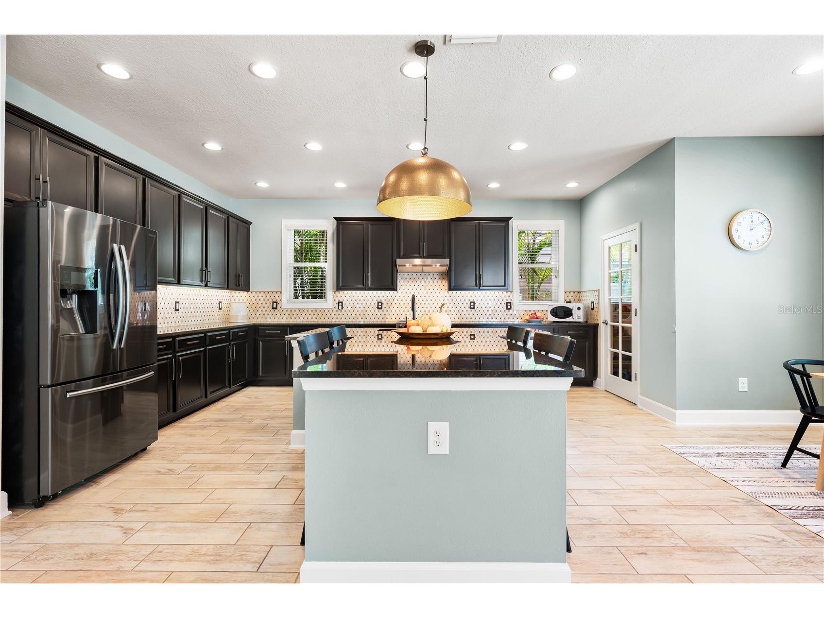 7500 Aguila Drive Sarasota FL 34240 A4681984 image20