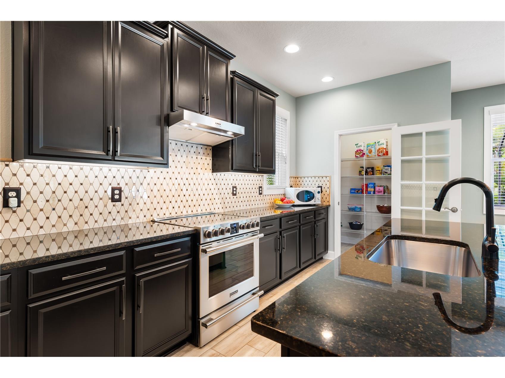 7500 Aguila Drive Sarasota FL 34240 A4681984 image23