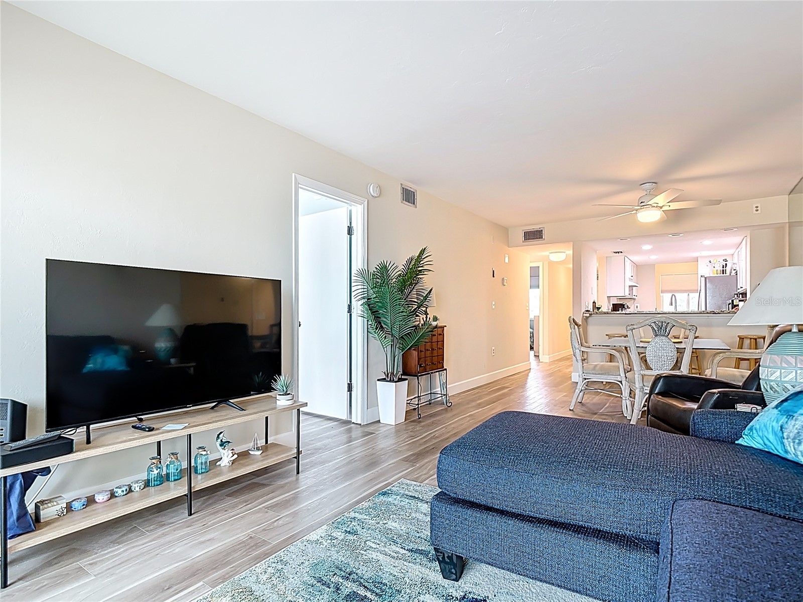 7500 Estero Boulevard #302 Fort Myers Beach FL 33931 C7523262 image20