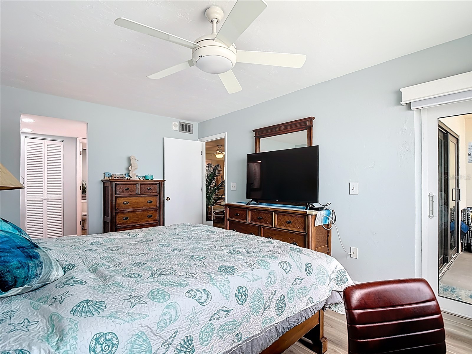 7500 Estero Boulevard #302 Fort Myers Beach FL 33931 C7523262 image25