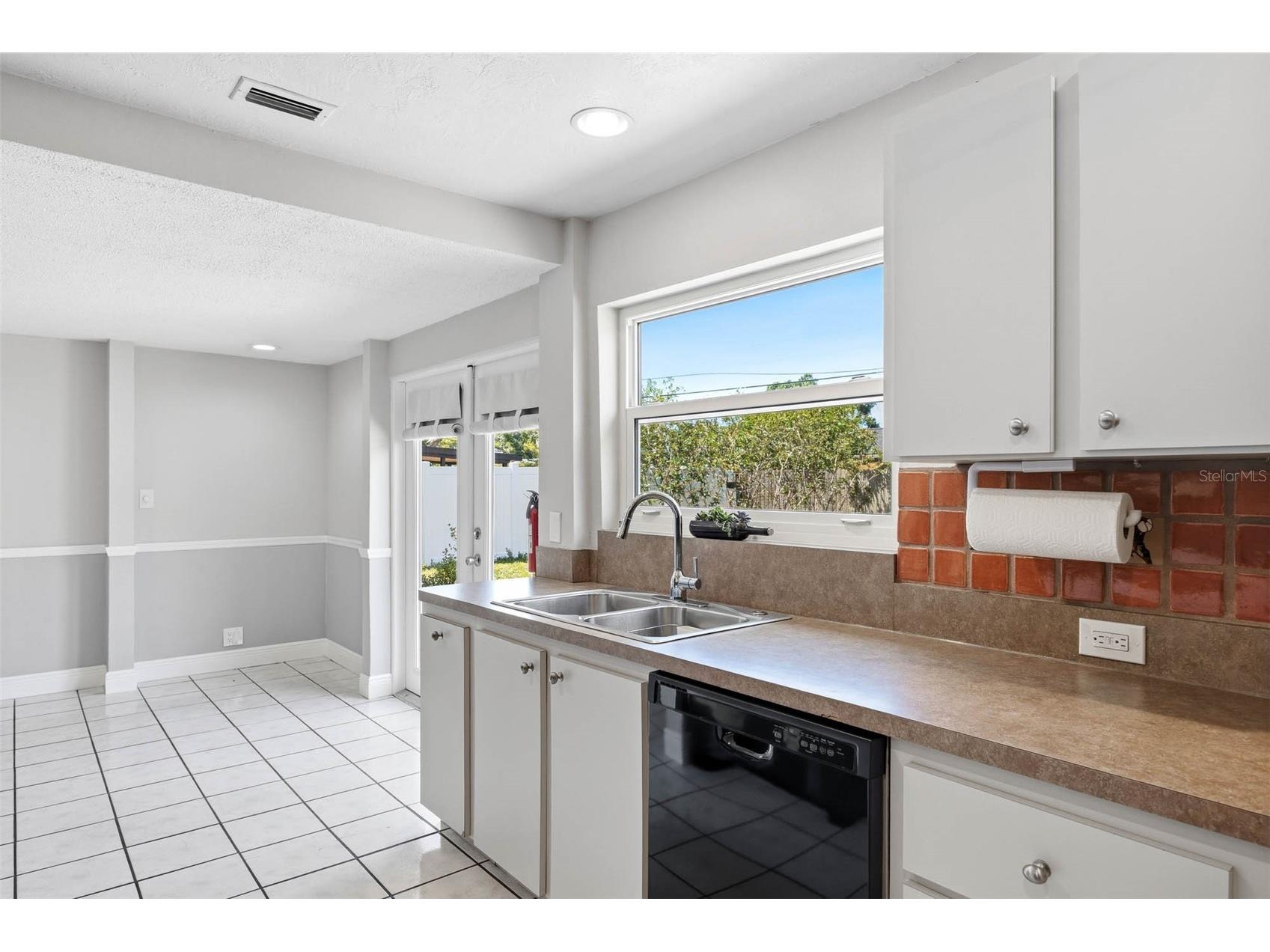7500 Orpine Drive N Saint Petersburg FL 33702 TB8497798 image15