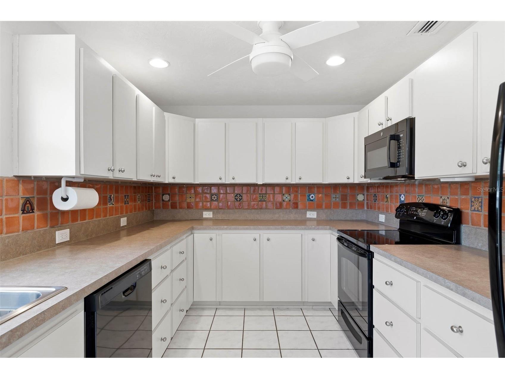 7500 Orpine Drive N Saint Petersburg FL 33702 TB8497798 image16