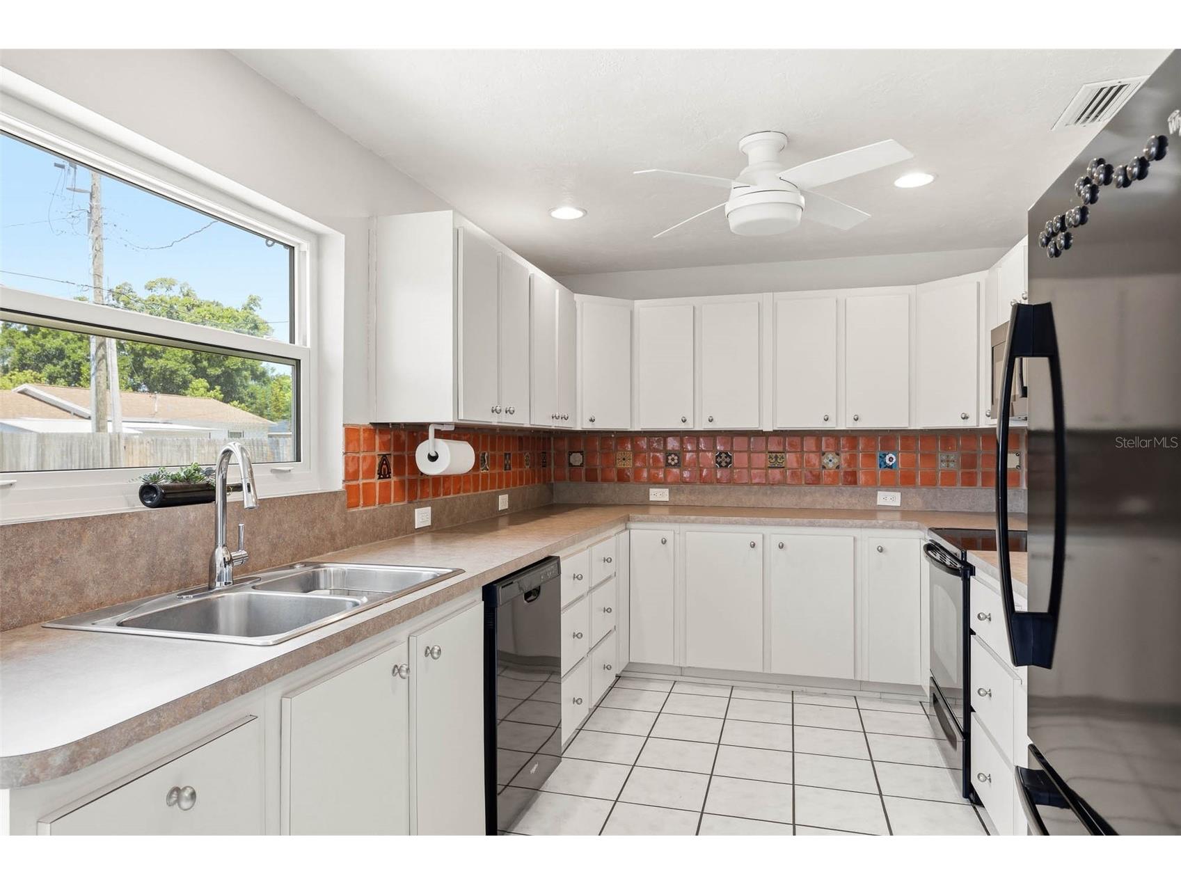 7500 Orpine Drive N Saint Petersburg FL 33702 TB8497798 image4