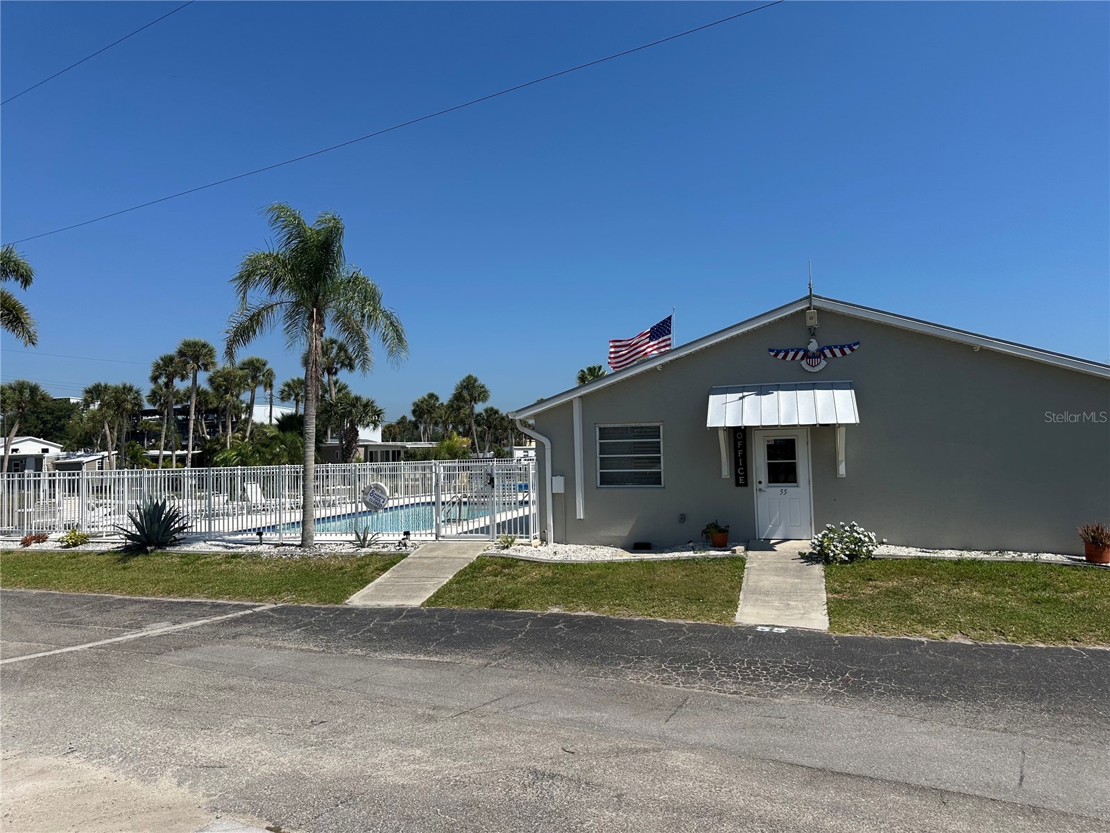 7500 Park Pointe Drive #13 Englewood FL 34224 D6145180 image5