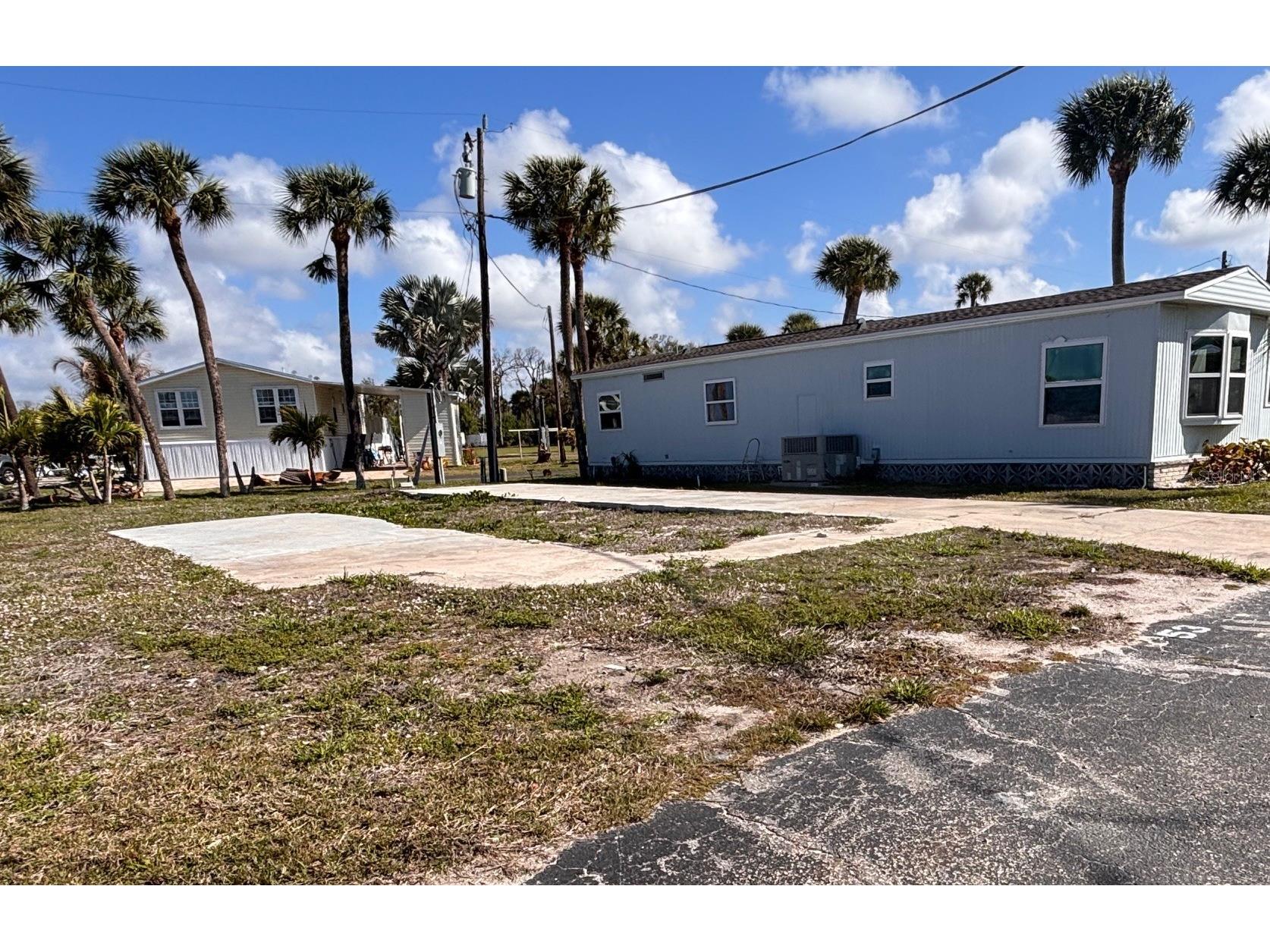 7500 Park Pointe Drive #53 Englewood FL 34224 - LEMON BAY/INTRACOASTAL WATERWA D6146484 image3