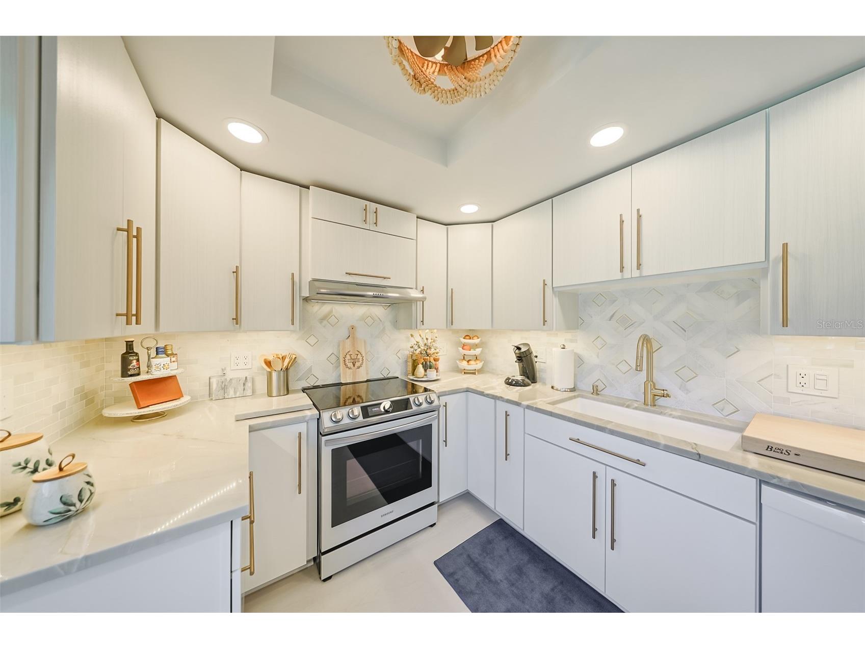 7500 Sunshine Skyway Lane S #104 Saint Petersburg FL 33711 - TAMPA BAY TB8464420 image11