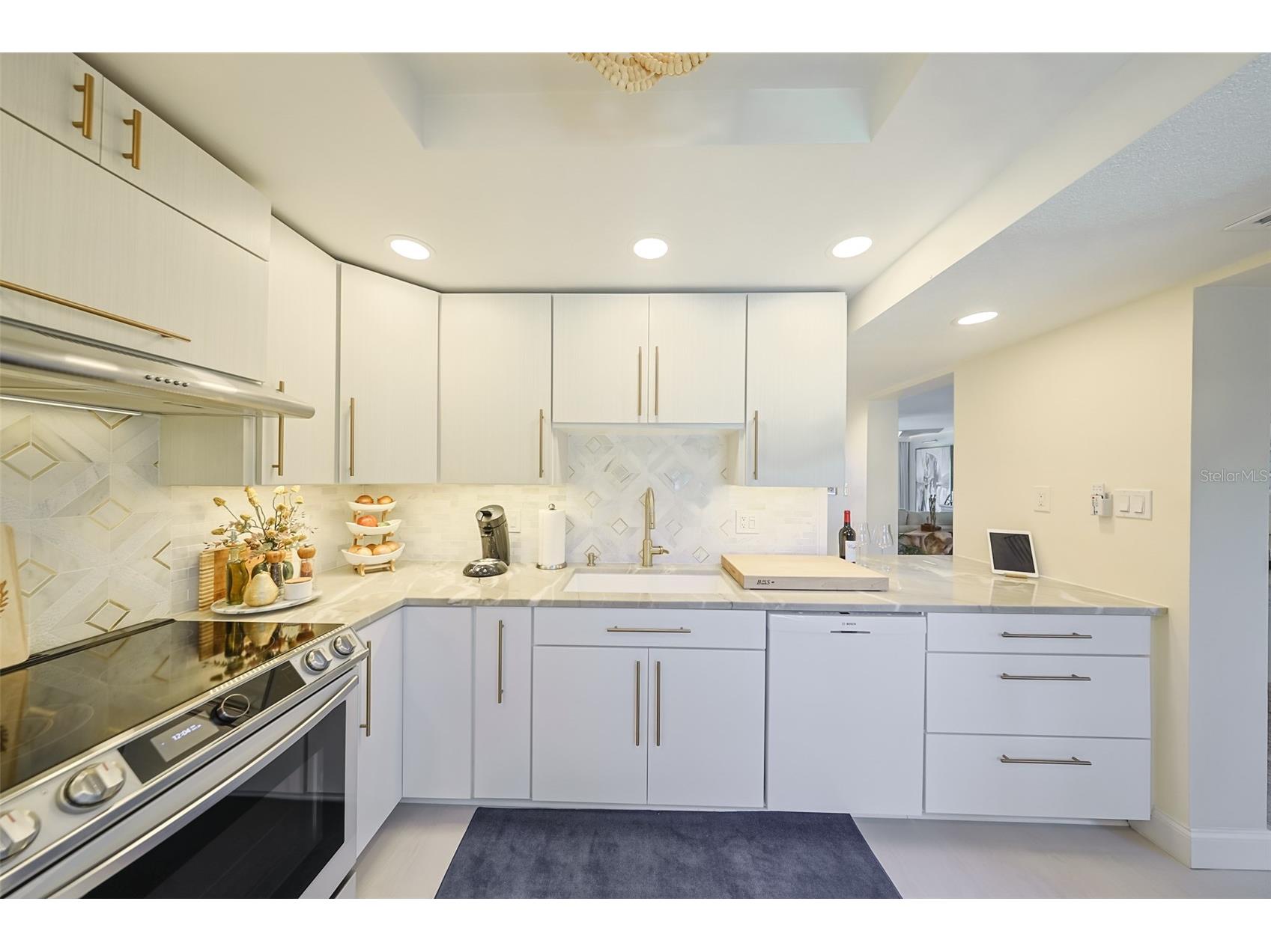 7500 Sunshine Skyway Lane S #104 Saint Petersburg FL 33711 - TAMPA BAY TB8464420 image14