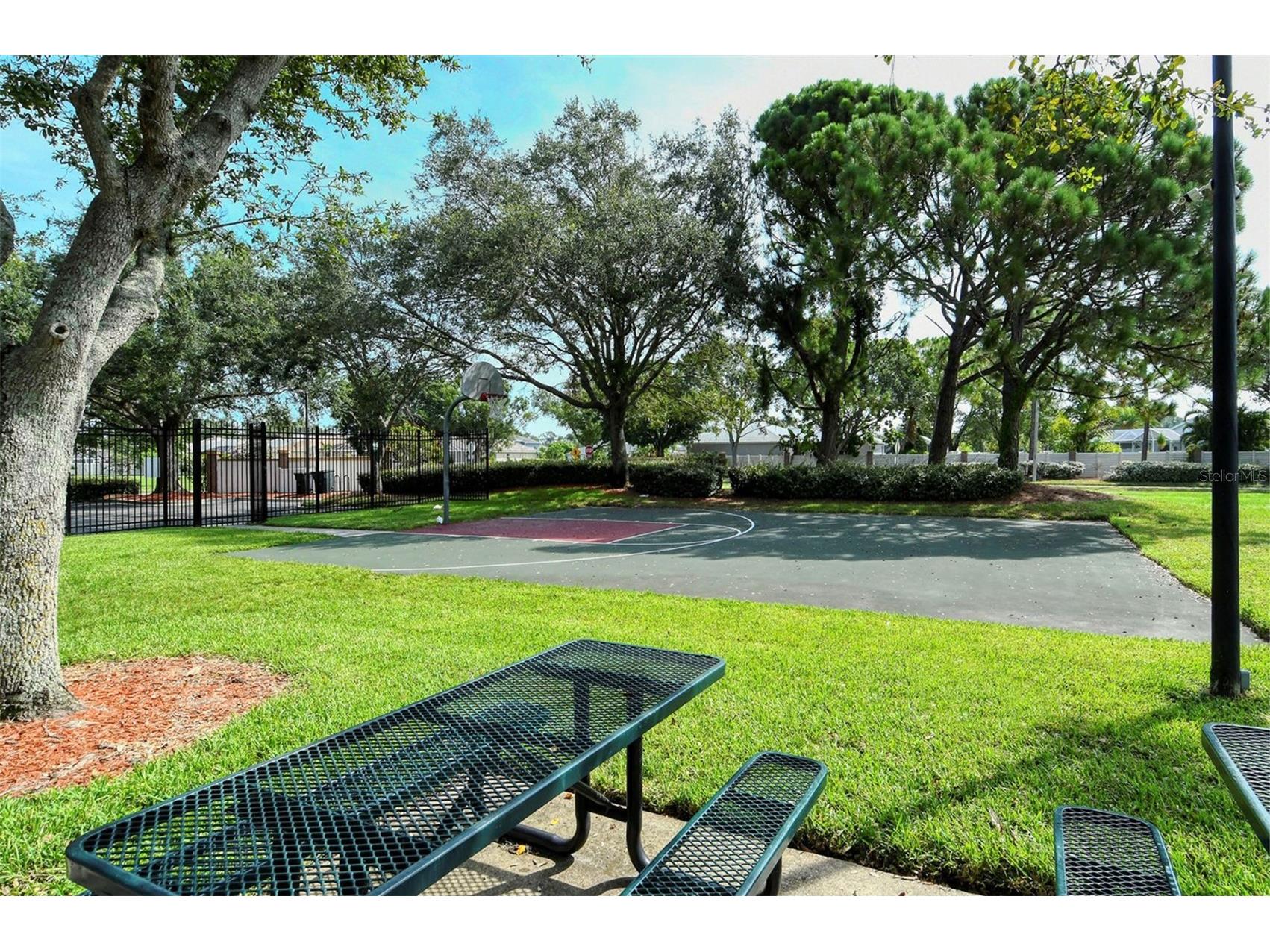 7501 52nd Terrace E Bradenton FL 34203 A4681161 image58