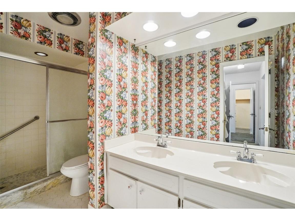 7501 Cumberland Road #20 Seminole FL 33777 TB8452205 image37