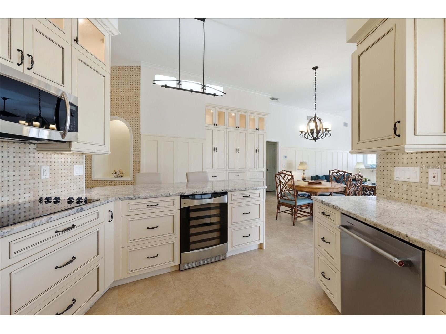 7501 Eaton Court University Park FL 34201 A4694886 image10