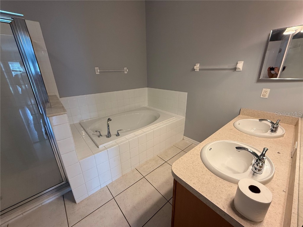 7501 Turtle View Drive Ruskin FL 33573 TB8422129 image16