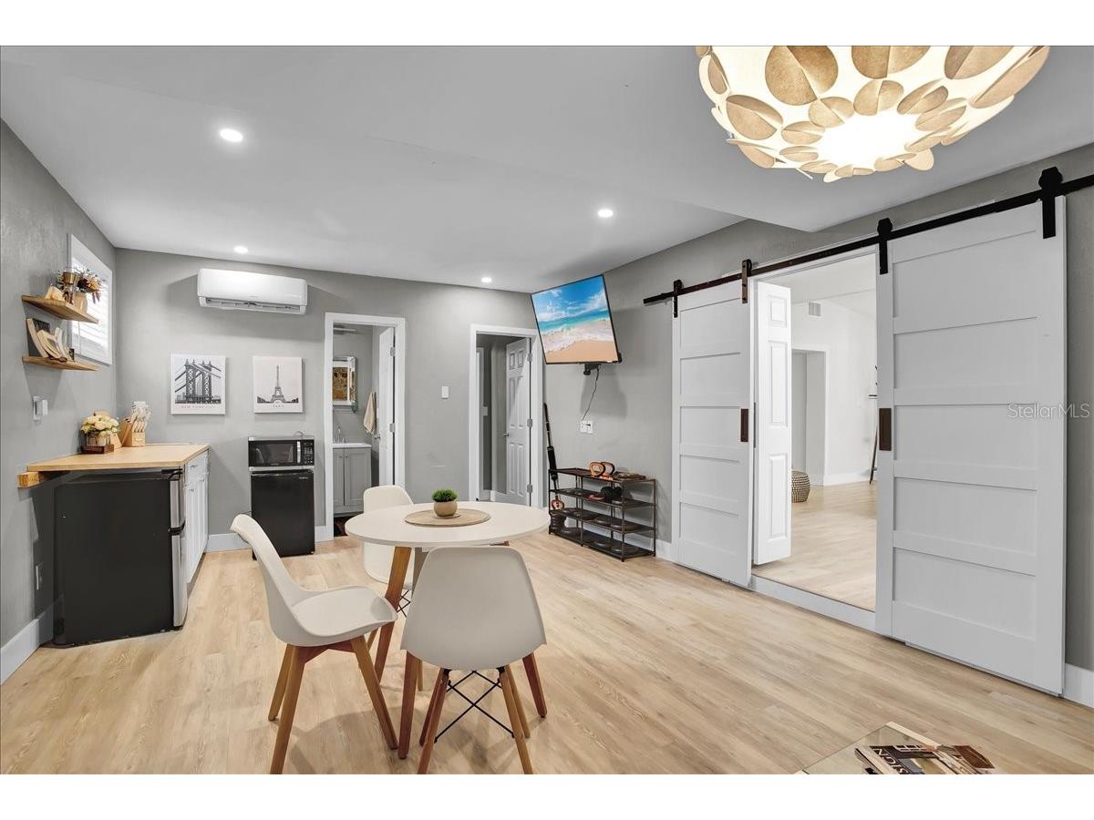 7502 Lakeside Boulevard Tampa FL 33614 TB8428211 image62