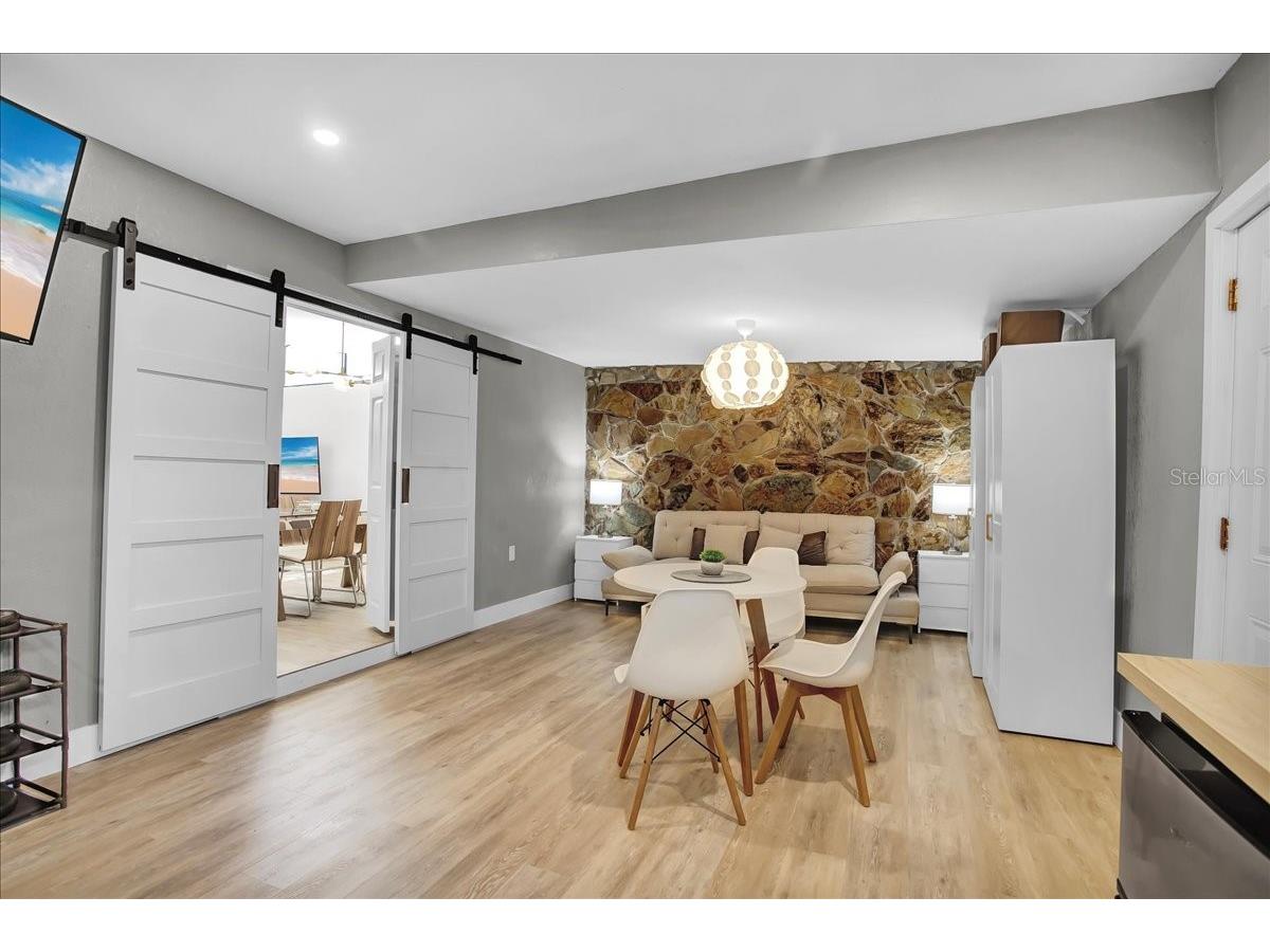 7502 Lakeside Boulevard Tampa FL 33614 TB8428211 image63