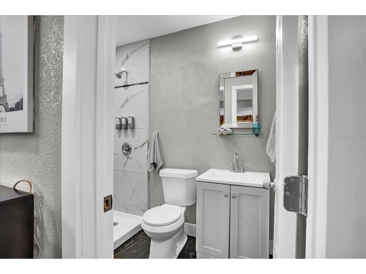 7502 Lakeside Boulevard Tampa FL 33614 TB8428211 image65