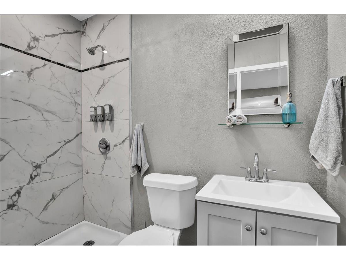 7502 Lakeside Boulevard Tampa FL 33614 TB8428211 image66