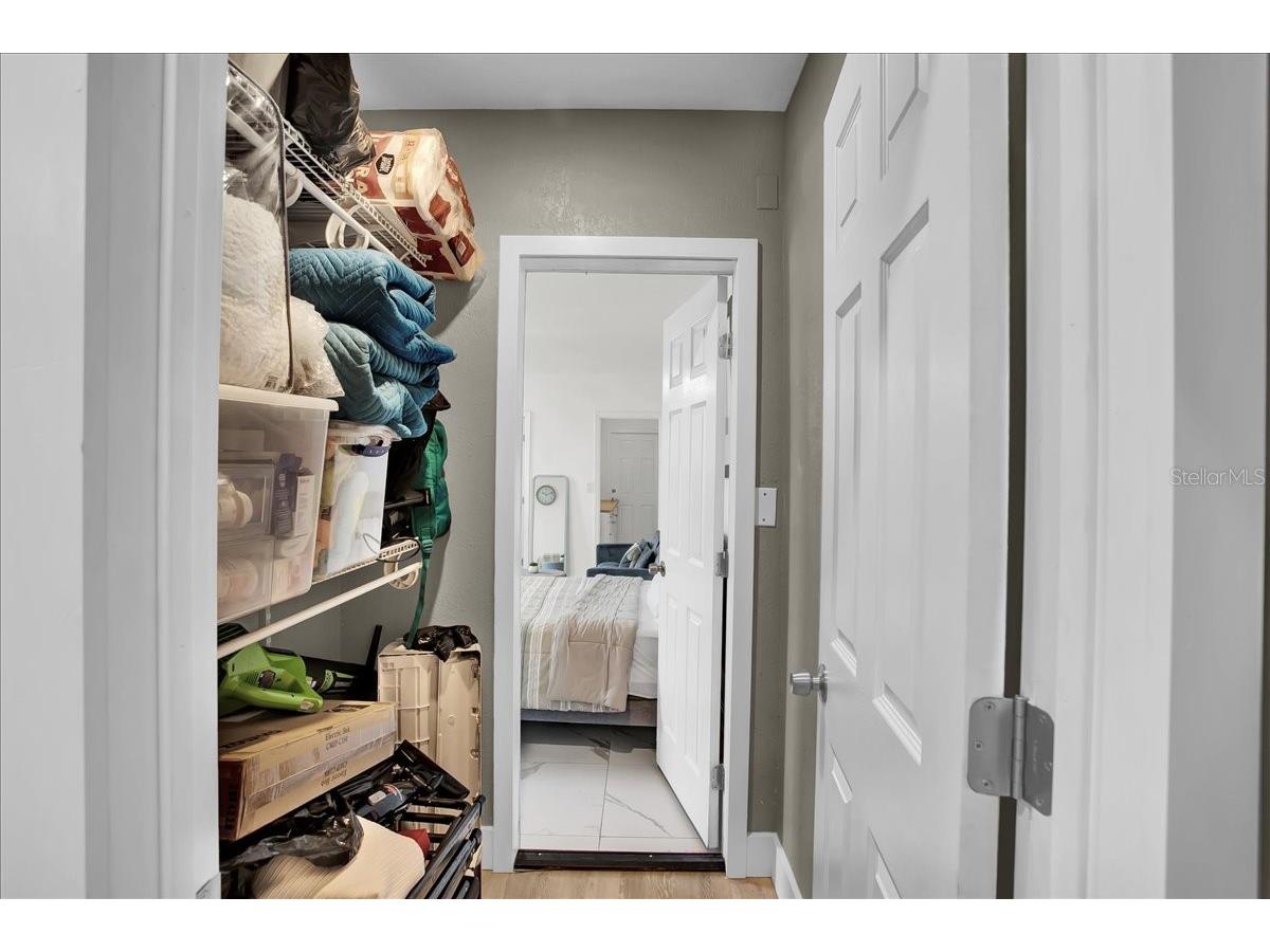 7502 Lakeside Boulevard Tampa FL 33614 TB8428211 image68