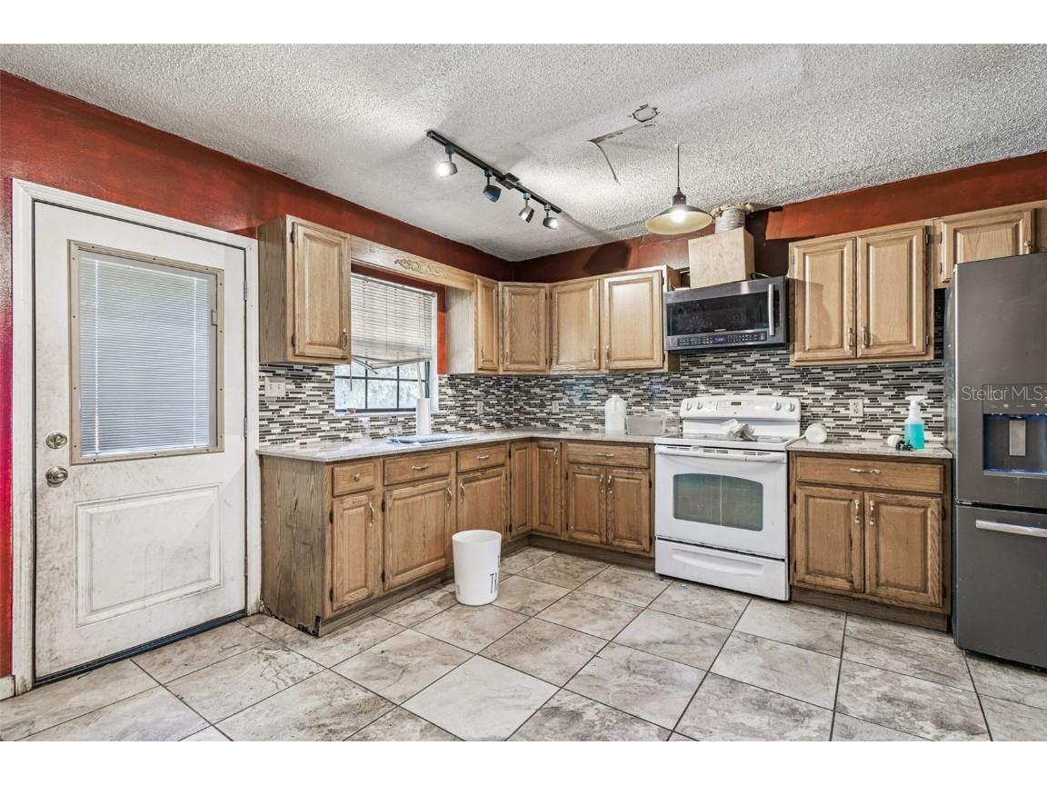 7502 Lone Star Place Riverview FL 33578 TB8449993 image23