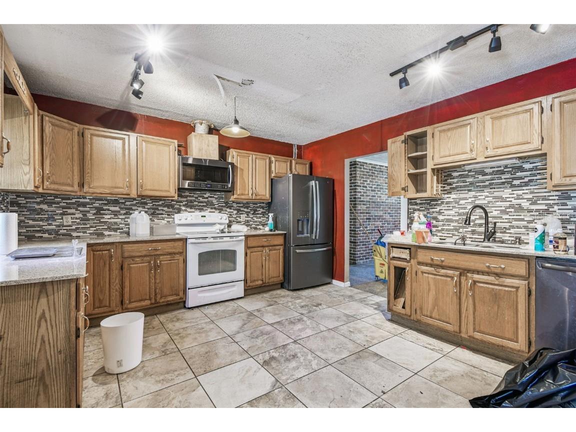 7502 Lone Star Place Riverview FL 33578 TB8449993 image24